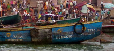 Boats and people on Ganges River